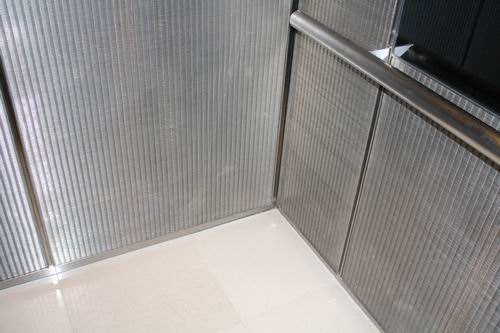 Stainless_Steel_Lift_Screen.jpg